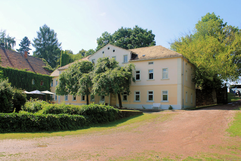 Das Gut Gödelitz im Sommer